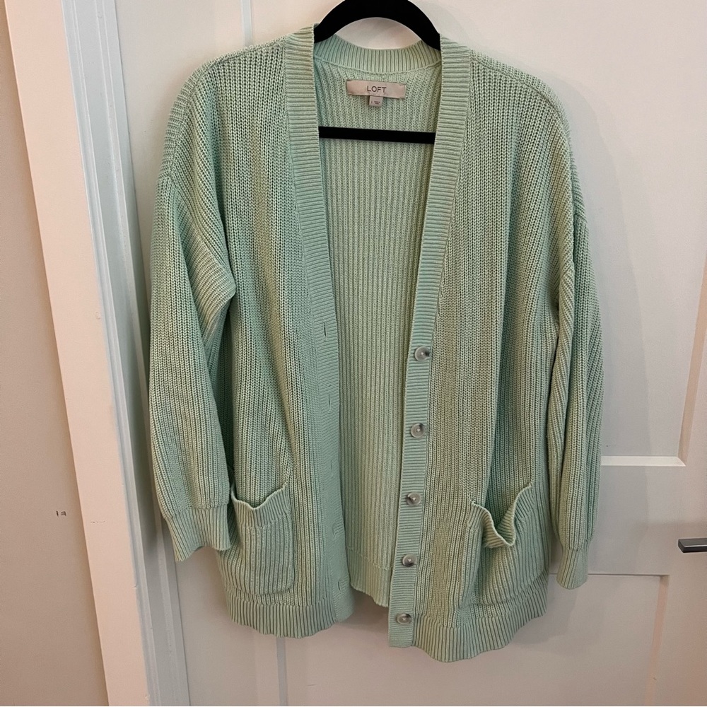 Loft ladies mint green cardigan oversized. Large. GUC.
